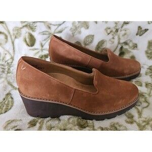 Vionic Willa Wedge Slip-on Loafer Shoes Brown Suede  Sz 8.5 M NWOT